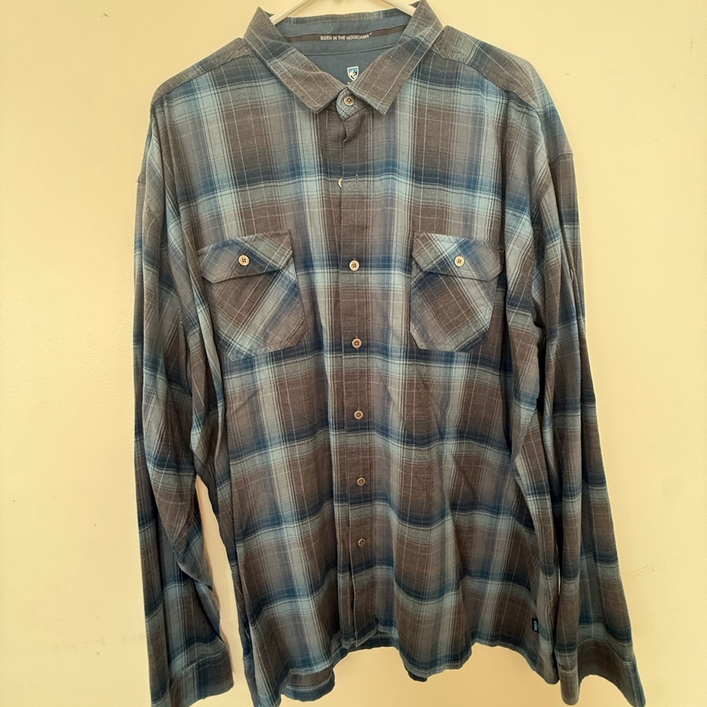 Kuhl Men's Blue and Gray Plaid Flannel Button Down Shirt